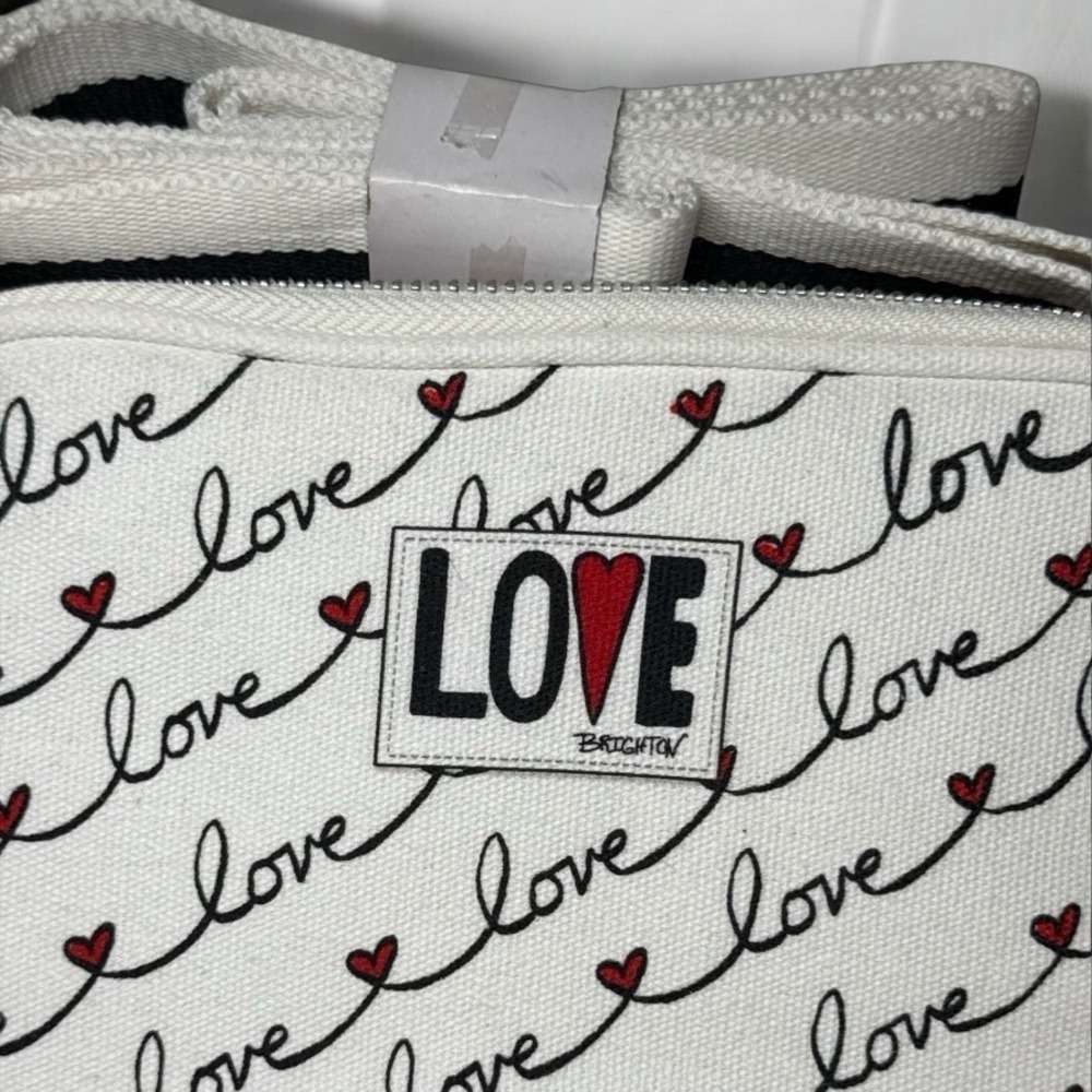 NWT Brighton Love Scroll Canvas Crossbody Bag Purse White Red Black Hearts - Picture 2 of 7